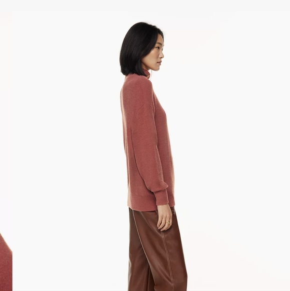 Aritzia Wilfred Free Hush Chenille Sweater - Picture 3 of 7